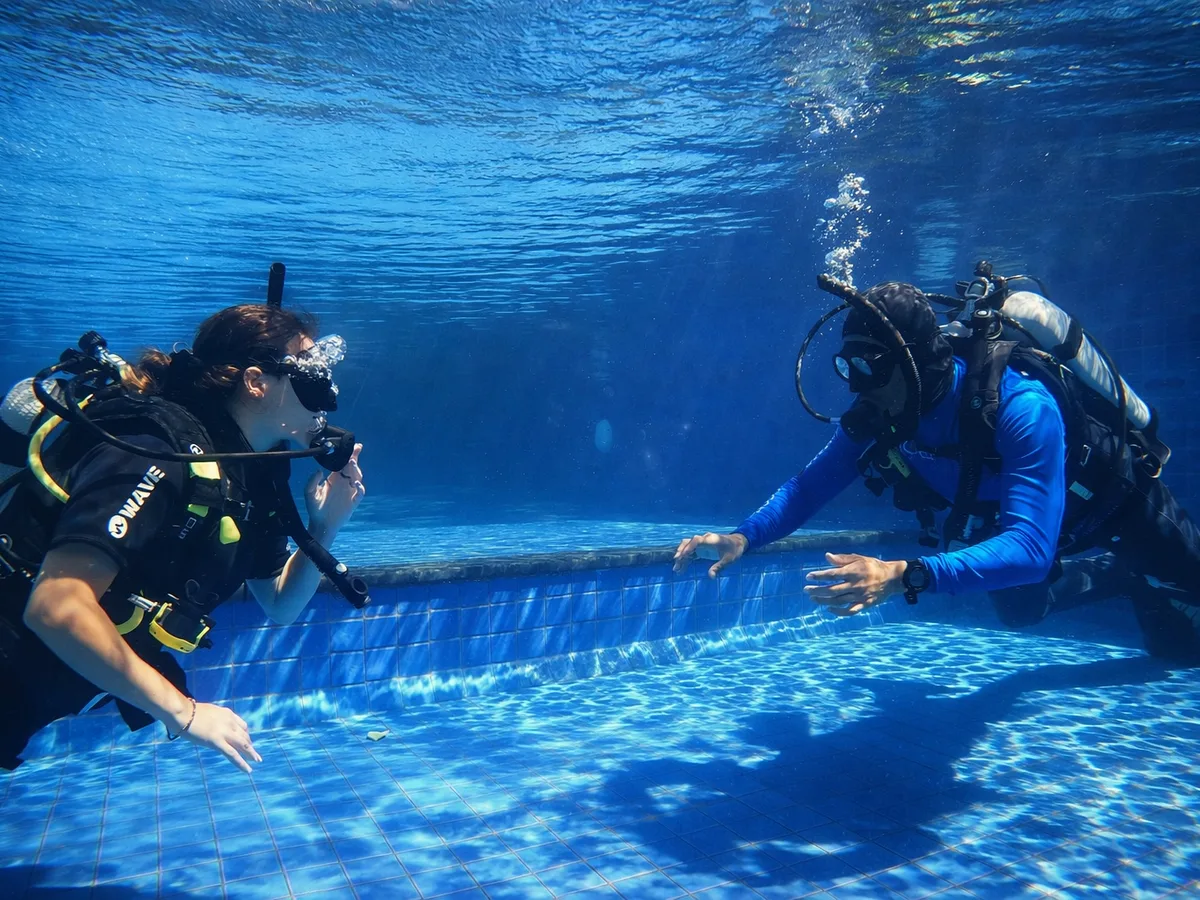 Scuba Diving (No Licence, With Pool Training) gallery image 2